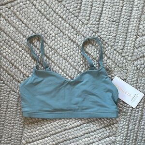 NWT Athleta Elation bra - small D/DD